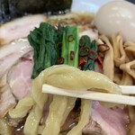 自家製手打ち麺 禿 - 麺アップ