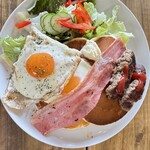 MORNING DOORS （モーニング ドアーズ） - 北谷町/ハワイ料理 | 食べログ