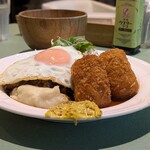 洋食クアトロ - 