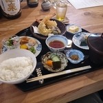 和食と自家焙煎珈琲 コトリ - 