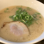かどやラーメン - 豚骨ラーメン白