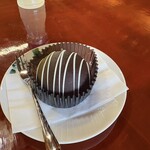 モクモク　ハウス - チョコのドームケーキ｡