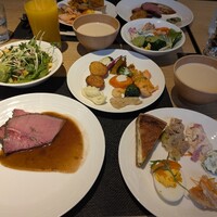 フォルク キッチン オールデイダイニング  - 