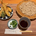 つるはん - 海老天と野菜天さるそば