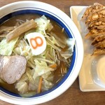 8番らーめん - 料理写真: