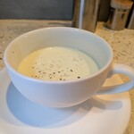PASTA IN CAMMINO - スープ