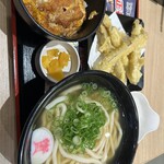 資さんうどん - 