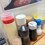 おうちごはん Ken's - 料理写真:卓上マストアイテム｡