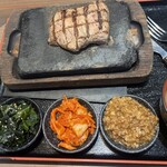 感動の肉と米 - 料理写真: