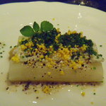 ル・ブション - 前菜のホワイトアスパラ