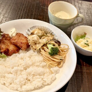 SOUP DELI_0