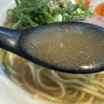 究極Y'sラーメン - スープ
