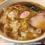 Oomiya Taishouken - ワンタン麺 880円