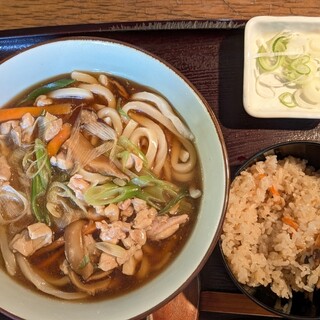 手打うどん ごんべえ_0