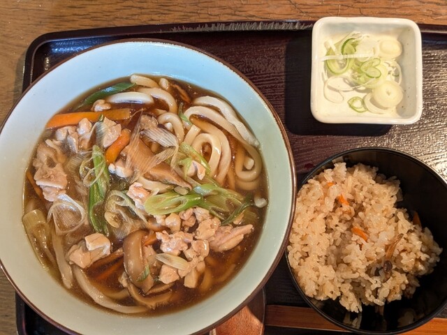 うーどん Teuchi Udon Gonbee - Waseda/Udon (Wheat noodles) | Tabelog