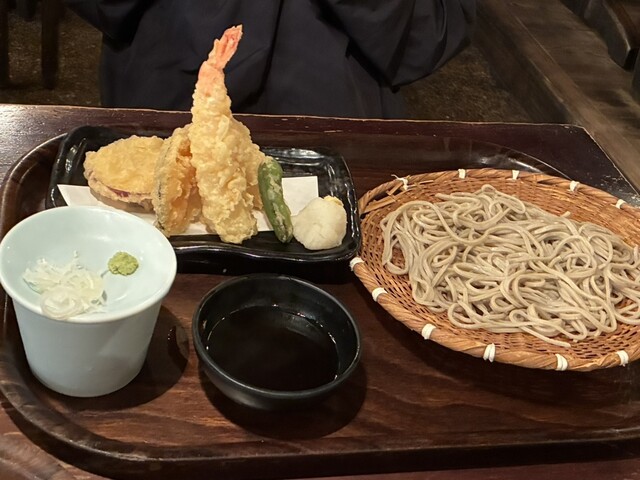 権八 西麻布 （GONPACHI） - 乃木坂/居酒屋 | 食べログ