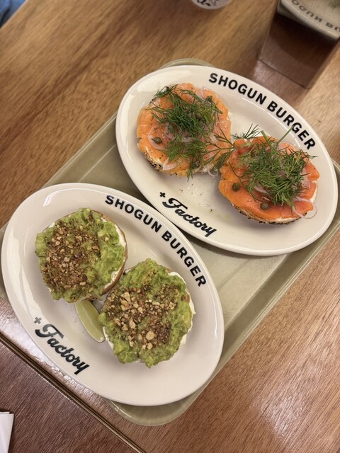 SHOGUN BURGER +FACTORY - 駒沢大学/パン | 食べログ