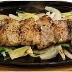 韓国居酒屋ぽちゃぽちゃ - 鉄板サムギョプサル (1人前)