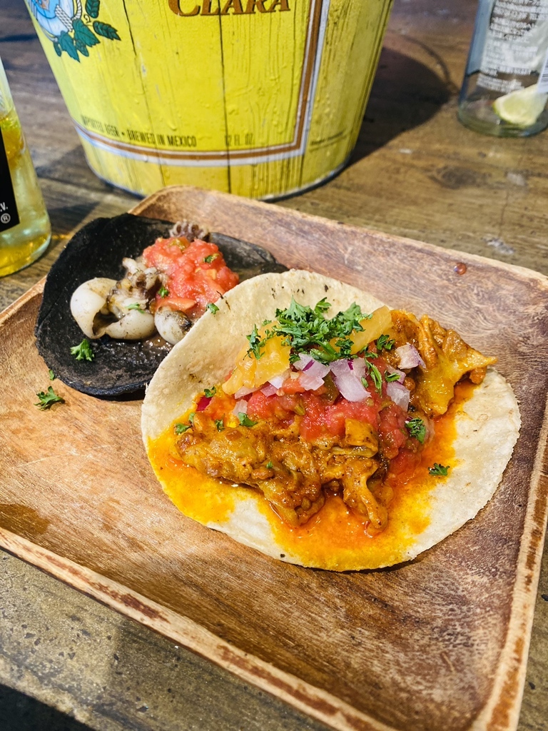 写真 4ページ目 : LAS DOS CARAS MODERN MEXICANO Y TACOS （ラス