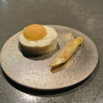 フロリレージュ - ホワイトアスパラガスの冷たいムースとベアルネーズソース