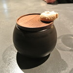 フロリレージュ - ウニのフランに昆布のメレンゲ