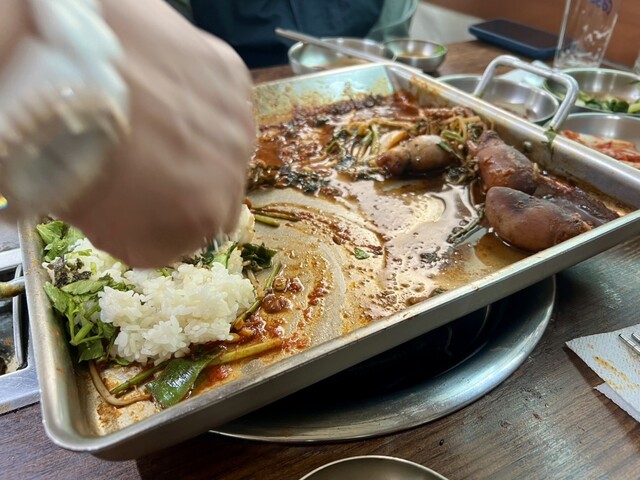 소문난쭈꾸미 麻浦本店 （ソムンナンチュックミ） - 梨大 イデ/韓国