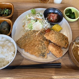 八海山みんなの社員食堂_1
