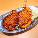 ゴーゴーカレー - 料理写真:ロースカツカレー(チキンカツトッピング)