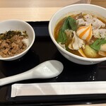 芳香麻辣湯 - 料理写真: