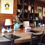 喫茶 レモンの木 - 落ち着いて渋くシャレた店内
