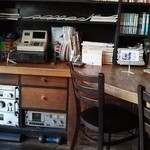 喫茶 レモンの木 - 落ち着いて渋くシャレた店内