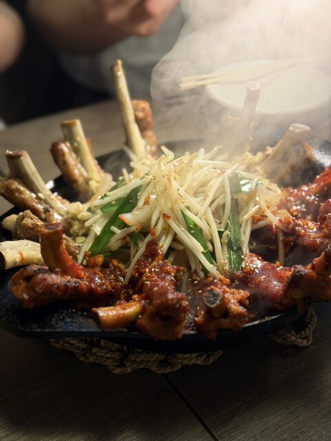 炭火焼鳥肉1981 - 東新宿/バーベキュー | 食べログ
