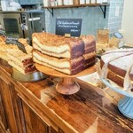 ベイク ルーム - 店中の甘くて良い香りがたまんないです