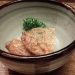 居酒屋 扇 - お通し　今日は、さつま揚げ　明日は何だろう