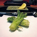 天一 - 「たらの芽」。季節限定でのご提供です。