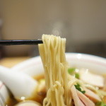 麺尊 RAGE - 麺のアップ