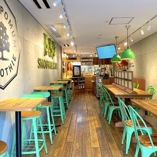 F&P Smoothie Cafe_2