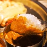 インドラディップ - スペシャル タリ セット（ライスを食べる）