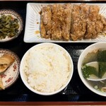 湯火 - 「油淋鶏定食」980円税込み♫