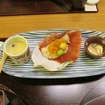 Teien Saryou Minami - さわら紅葉焼き・松茸茶碗蒸し・小柱となめこのみぞれ和え