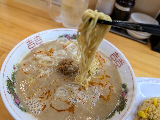博多拉担麺 まるたん JR香椎駅店 - 香椎/ラーメン | 食べログ
