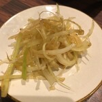 にく家うましか - お通し　300円
