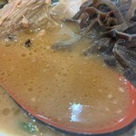 家系ラーメン王道家直伝 との丸家 - 