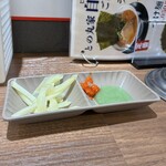 家系ラーメン王道家直伝 との丸家 - 