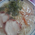 らあめん渋英 - 渋英ラーメン ７００円(税込)(２０１５年３月２６日撮影)