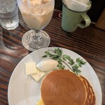 カフェ香咲 - キャンブリック、ホットケーキ