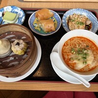 CANTON8 銀座店 - 平日限定銀座ランチセットのワンタン麺