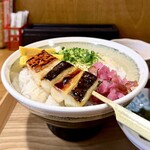 ごっつり - さば串とろろ定食 八戸名物せんべい汁と小鉢、漬物付き