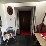 THE BAR J - 入口