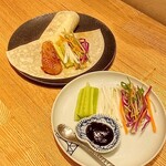 ・鶏皮焼 北京ダックスタイル